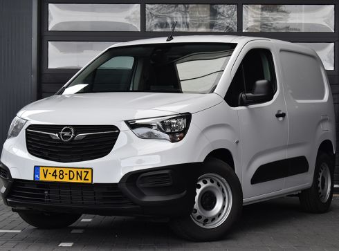 Opel Combo-e L1 50 kWh - tot € 5.000,- SEBA-korting! Opel Combo-e L1 50 kWh - tot € 5.000,- SEBA-korting!